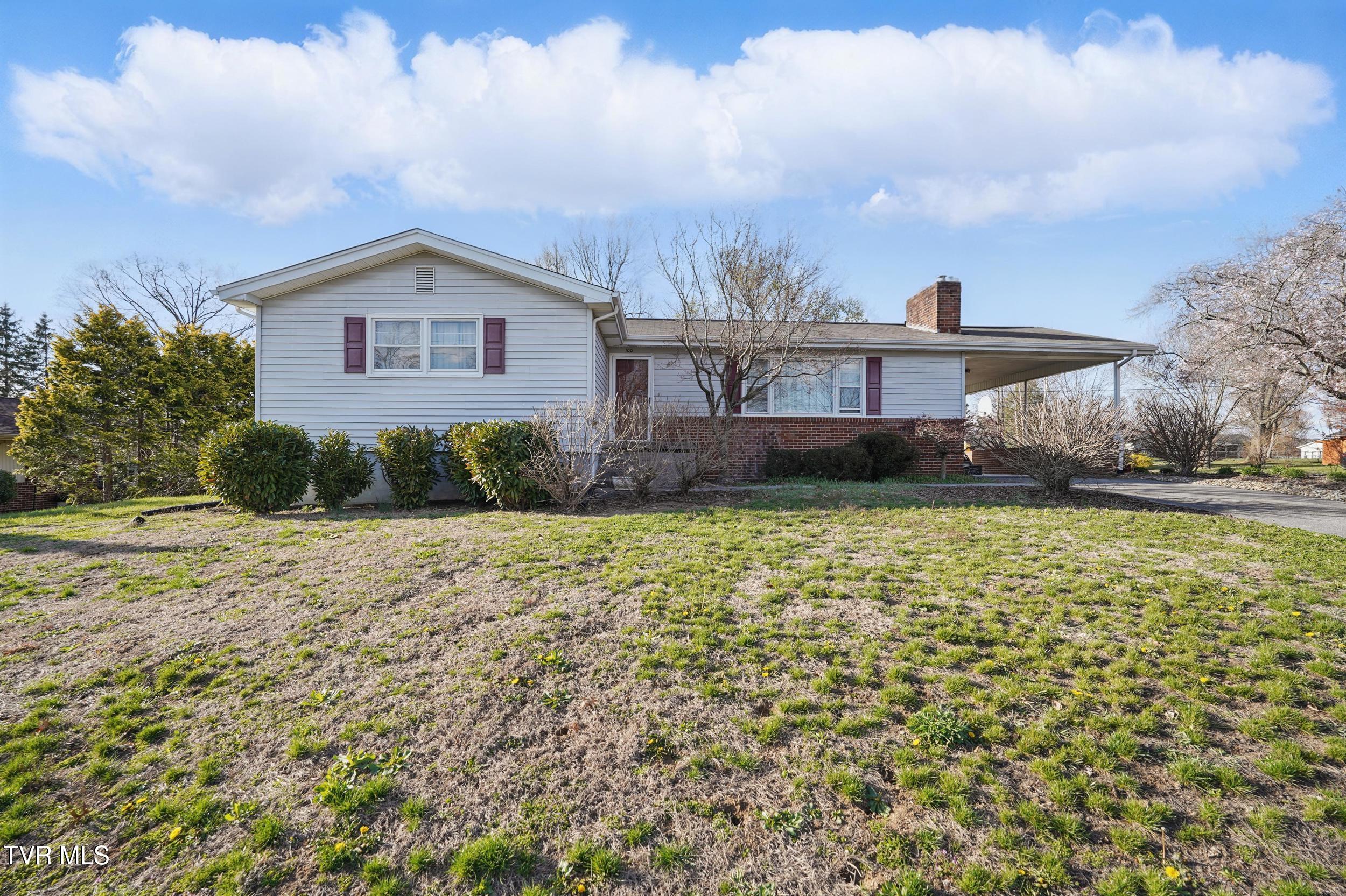 270 Pace Drive, Bristol, Virginia image 3
