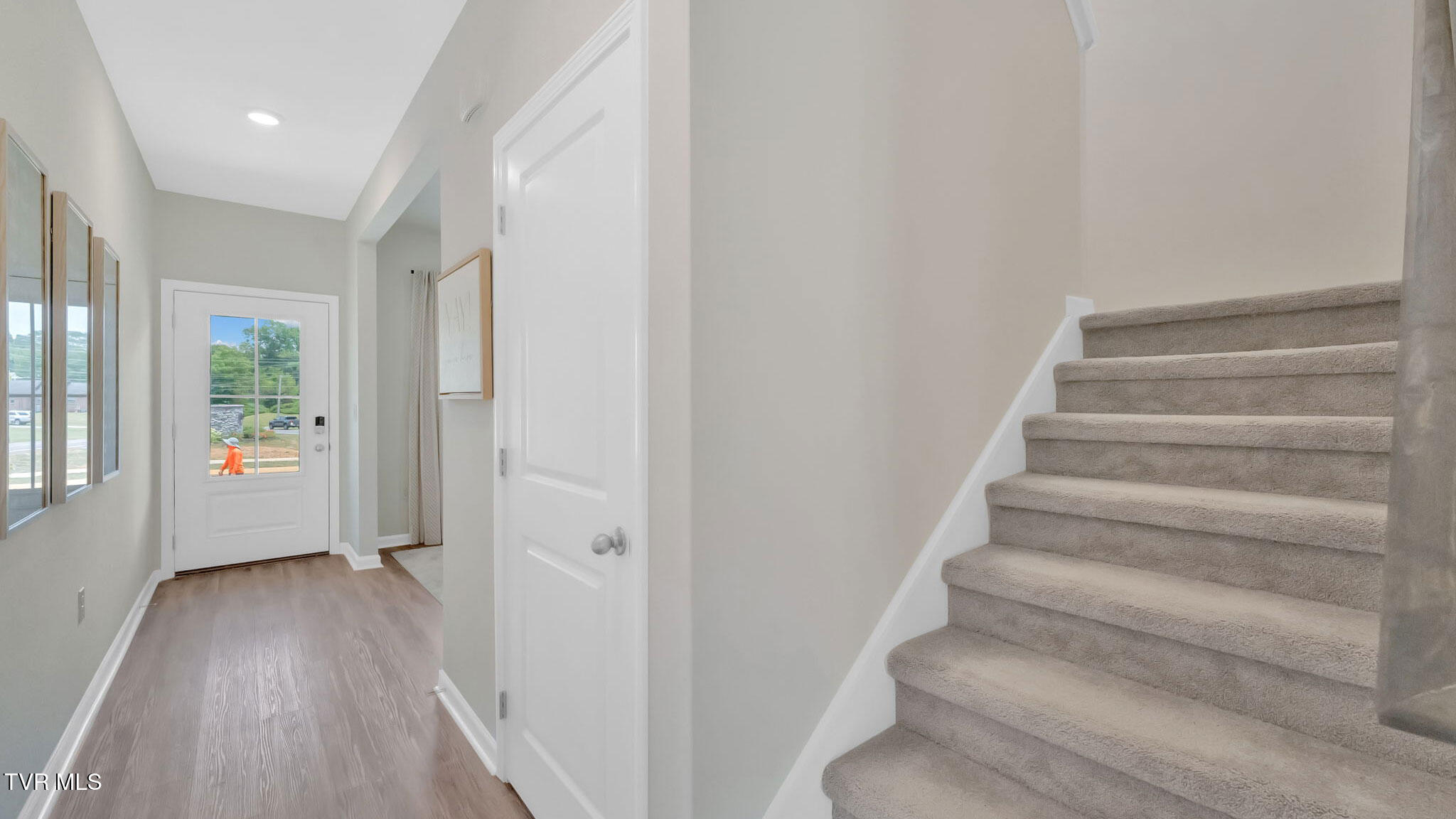 1807 Fox Meadows Circle, Bluff City, Tennessee image 12