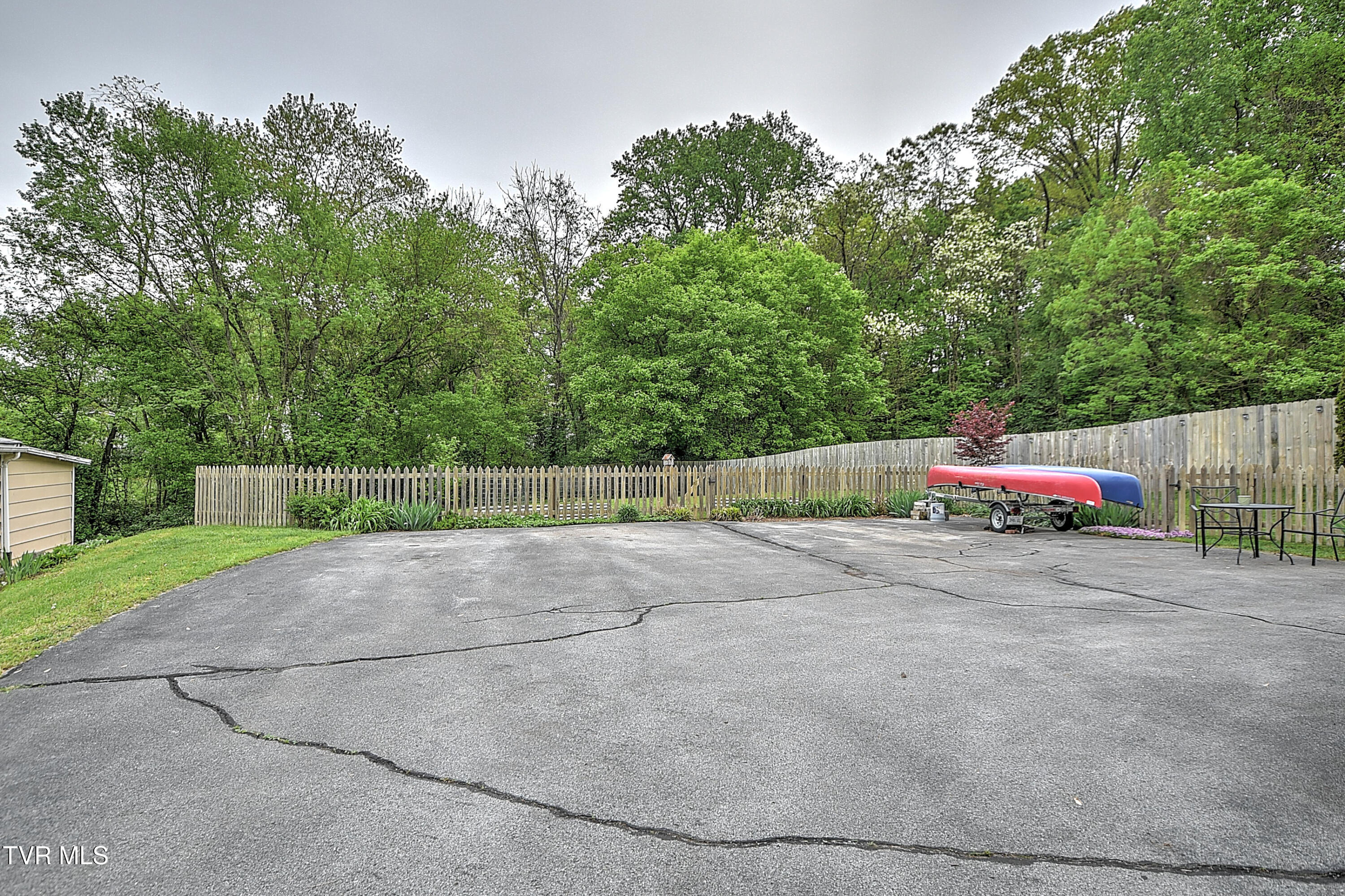 1202 Barton St Street, Johnson City, Tennessee image 35