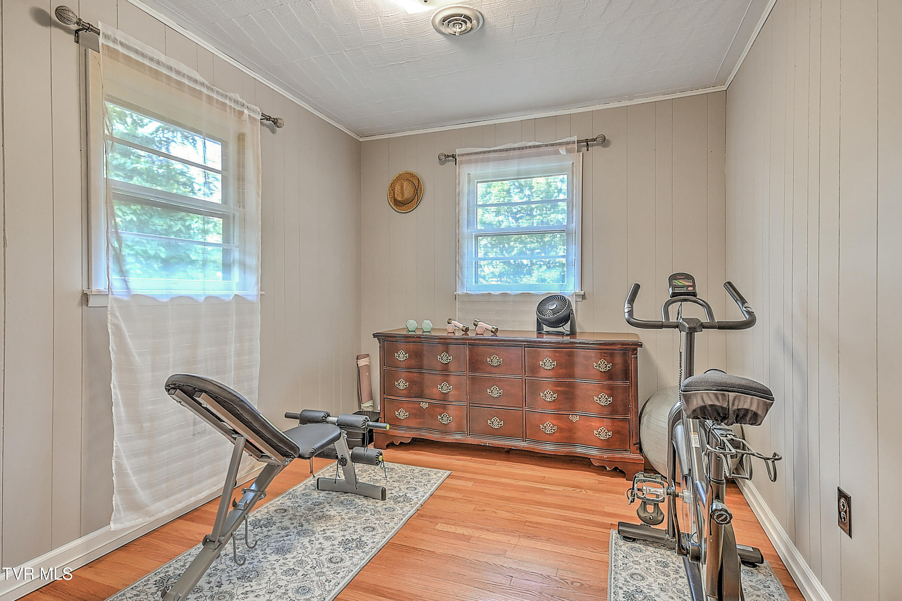 421 Hill Park Drive, Bristol, Virginia image 30