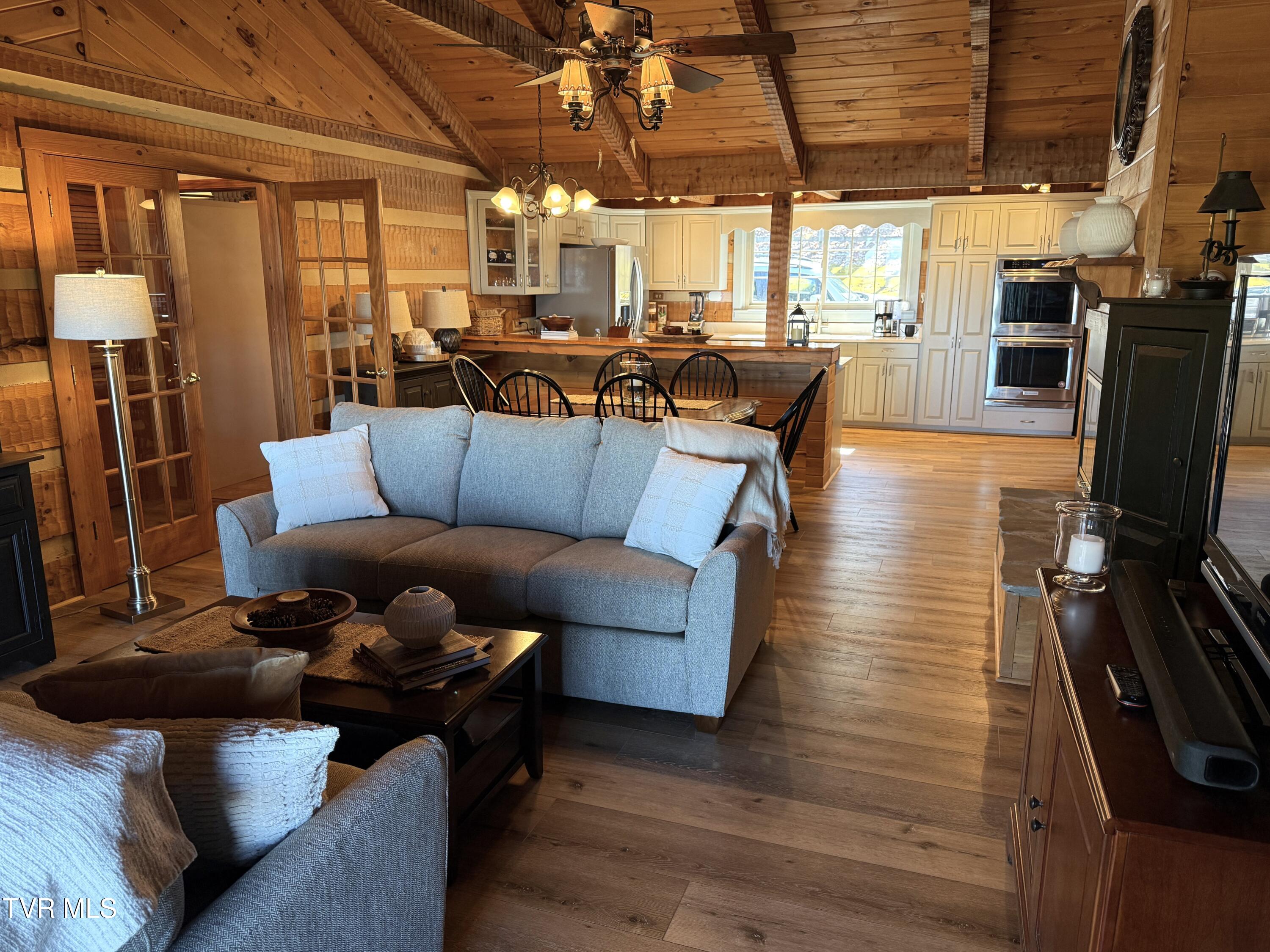 990 Luna Way, Parrottsville, Tennessee image 14