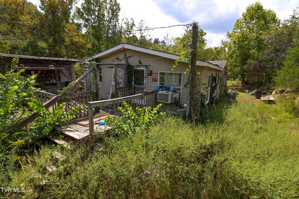 Photo of 174 Coates Road, Bulls Gap, TN 37711 (MLS # 10001060)