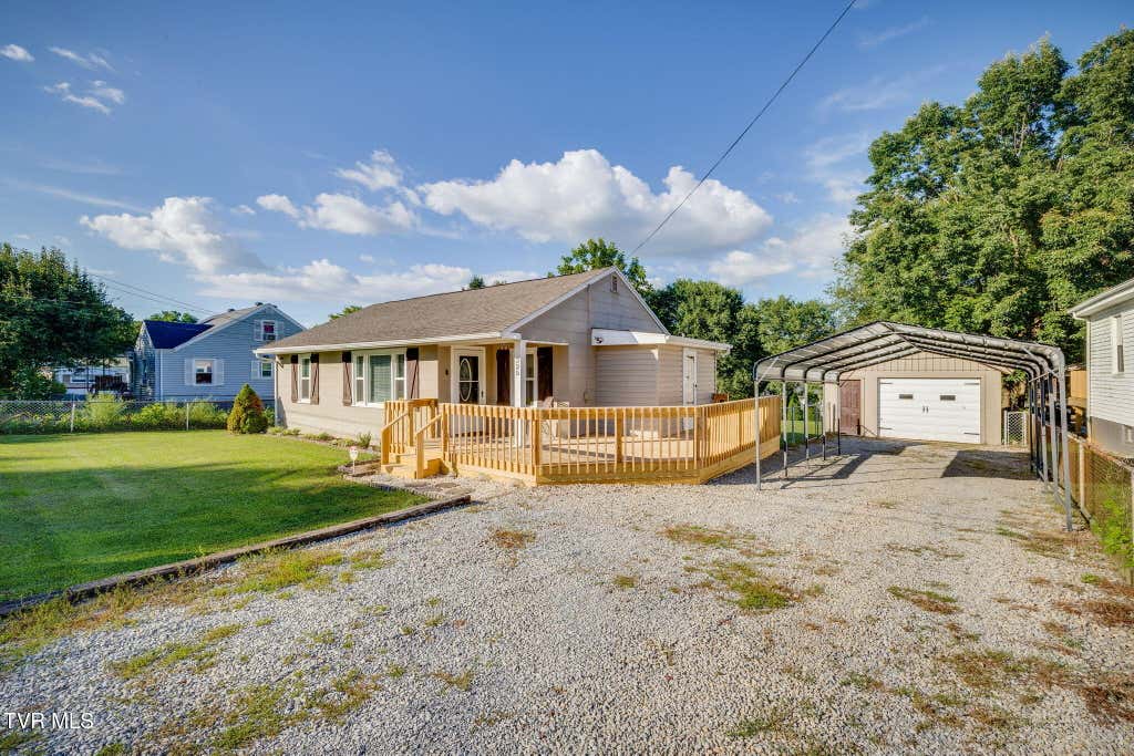 Photo of 325 Cannon Street, Kingsport, TN 37664 (MLS # 9998278)