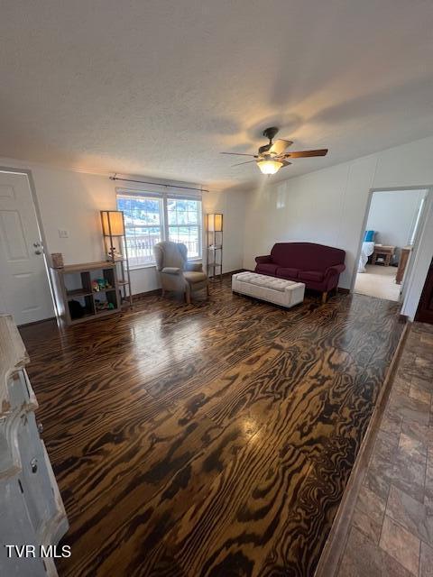 1755 Carters Valley Road, Surgoinsville, Tennessee image 4