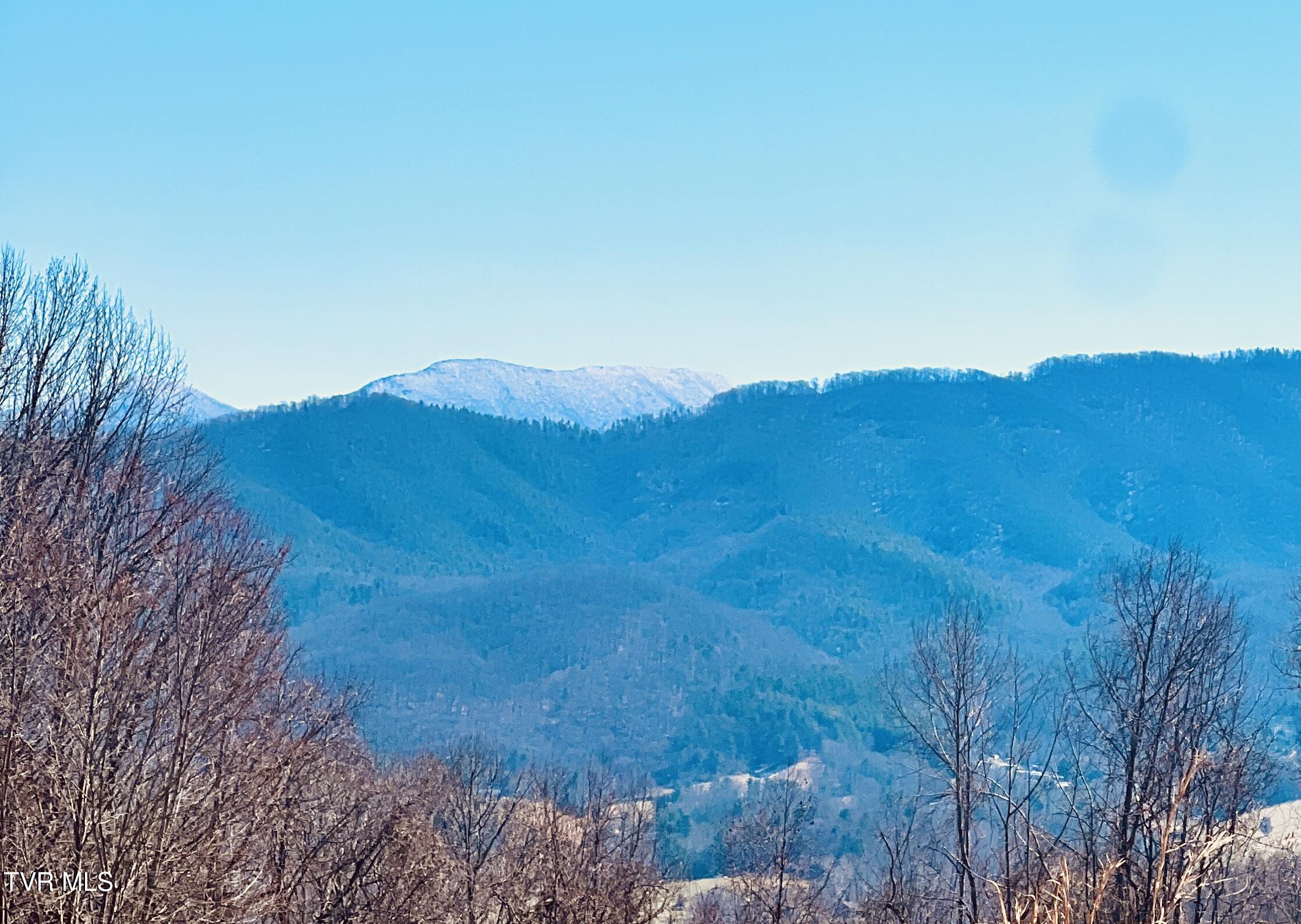 900 Crowder Road, Mountain City, Tennessee image 4