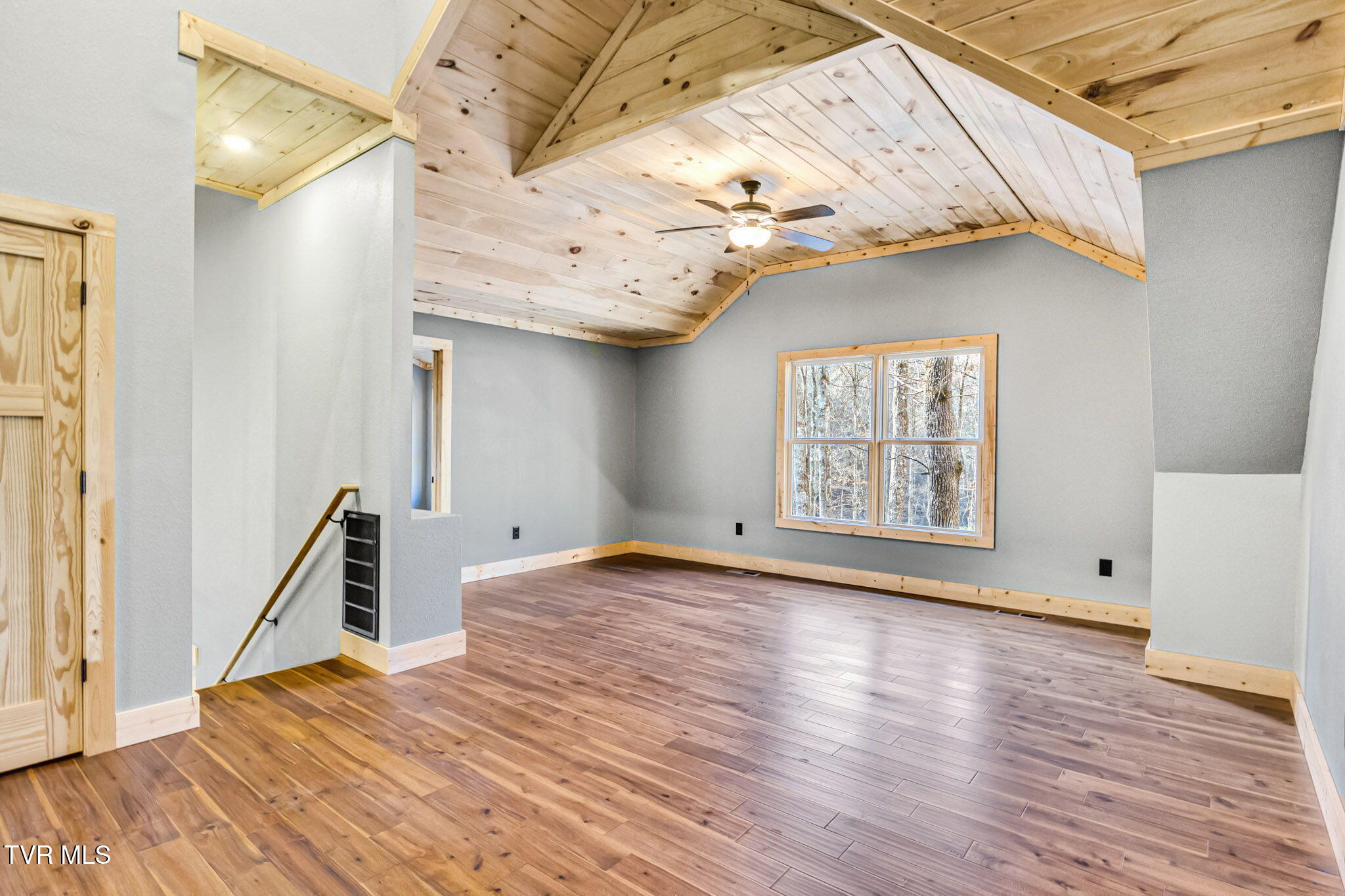 3045 Jones Creek Lane, Sevierville, Tennessee image 24