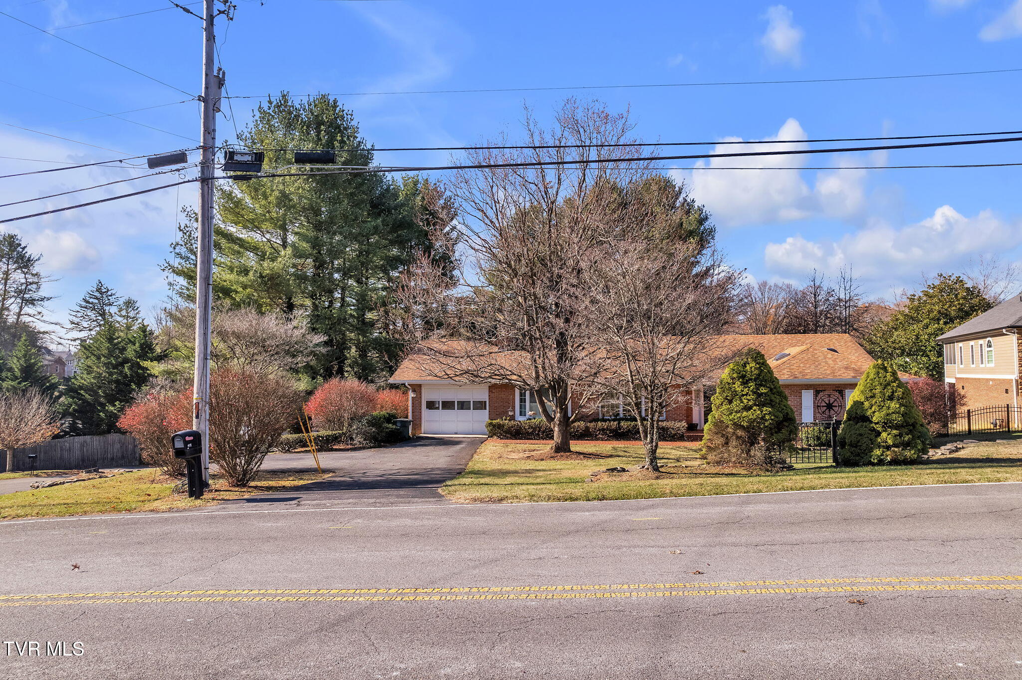 415 Court Street, Abingdon, Virginia image 1