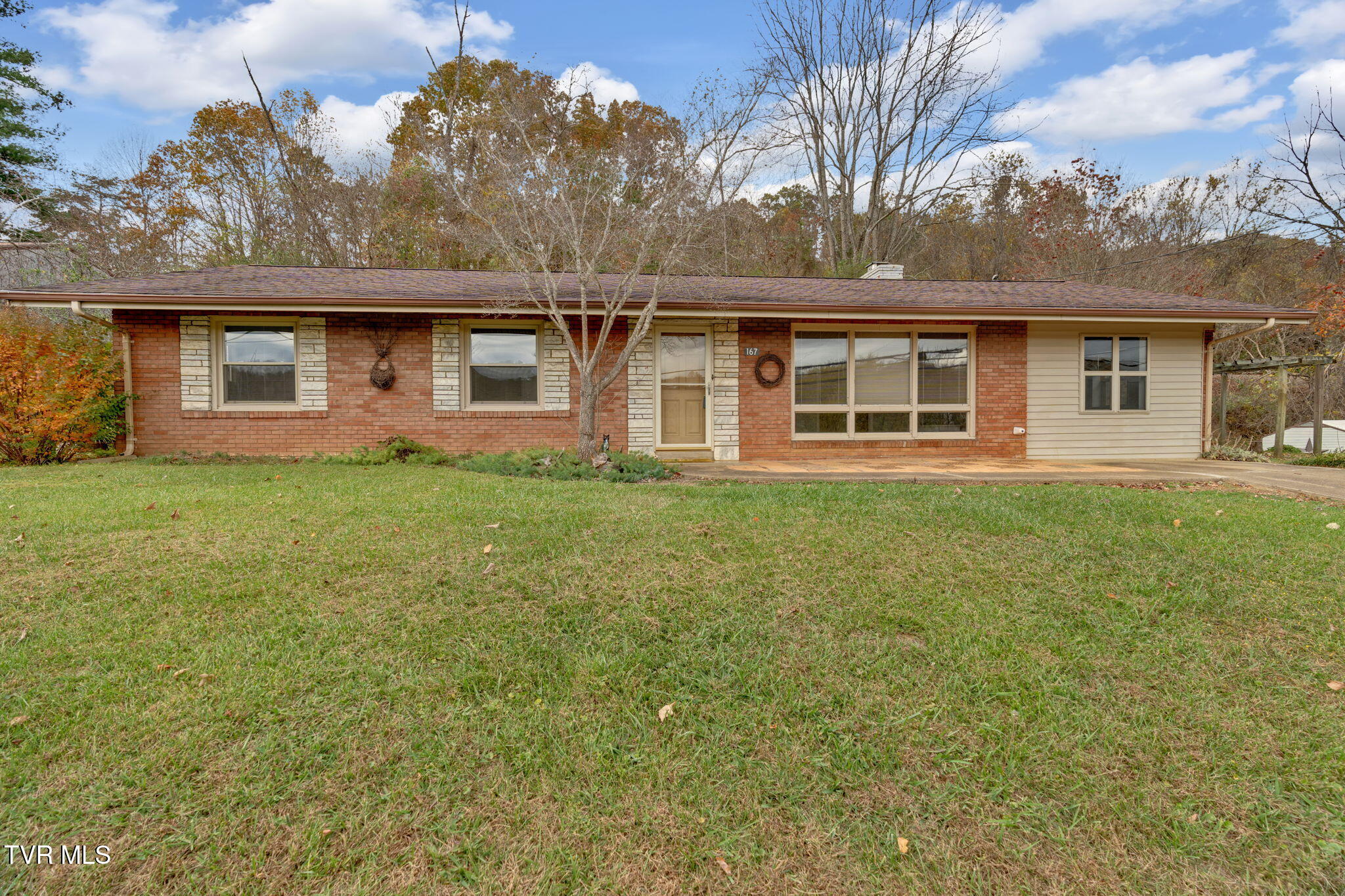 167 Charleston Street, Weber City, Virginia image 1