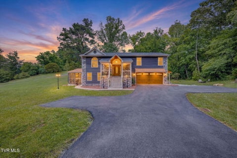 Photo of 2100 Longreen Road, Kingsport, TN 37660 (MLS # 10000221)