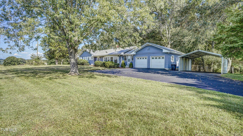 Photo of 227 Jean Street, Kingsport, TN 37663 (MLS # 10000637)