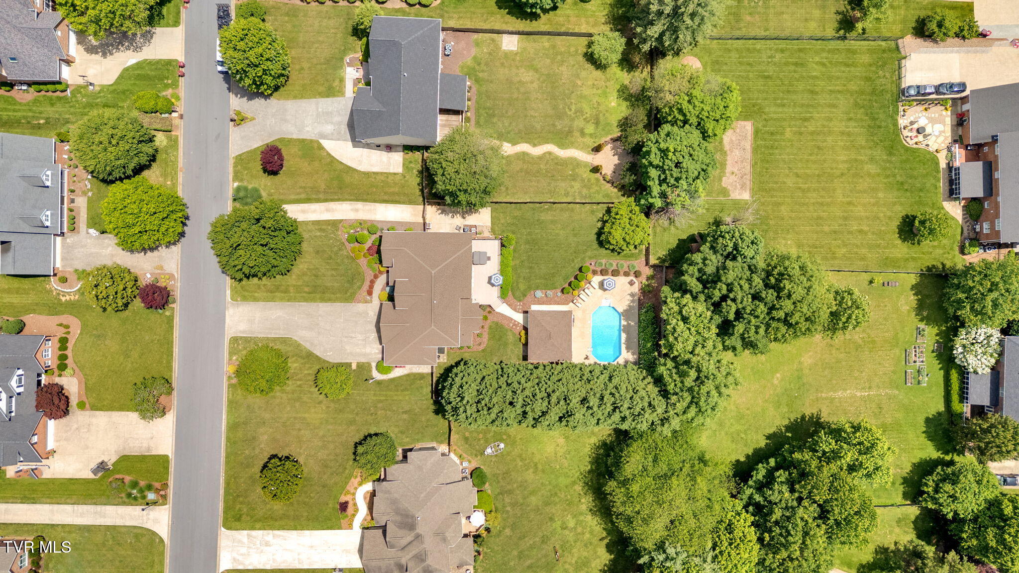 5 Carriage Court, Johnson City, Tennessee image 3