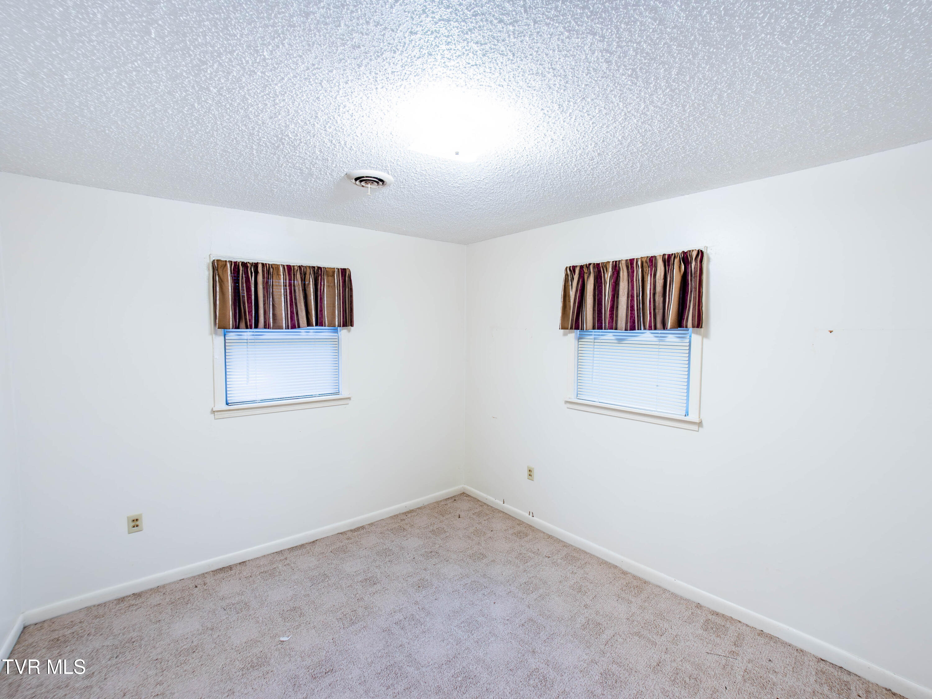 200 Hawkins Avenue, Church Hill, Tennessee image 13