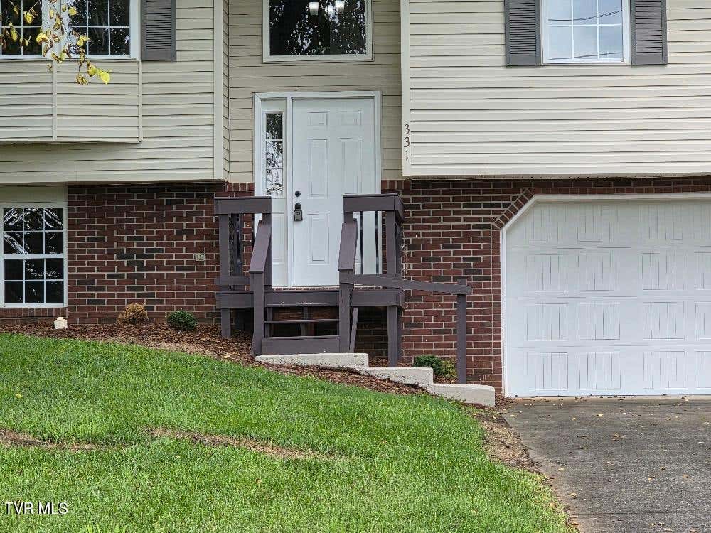 Photo of 331 Gray Station Road, Johnson City, TN 37615 (MLS # 9998851)
