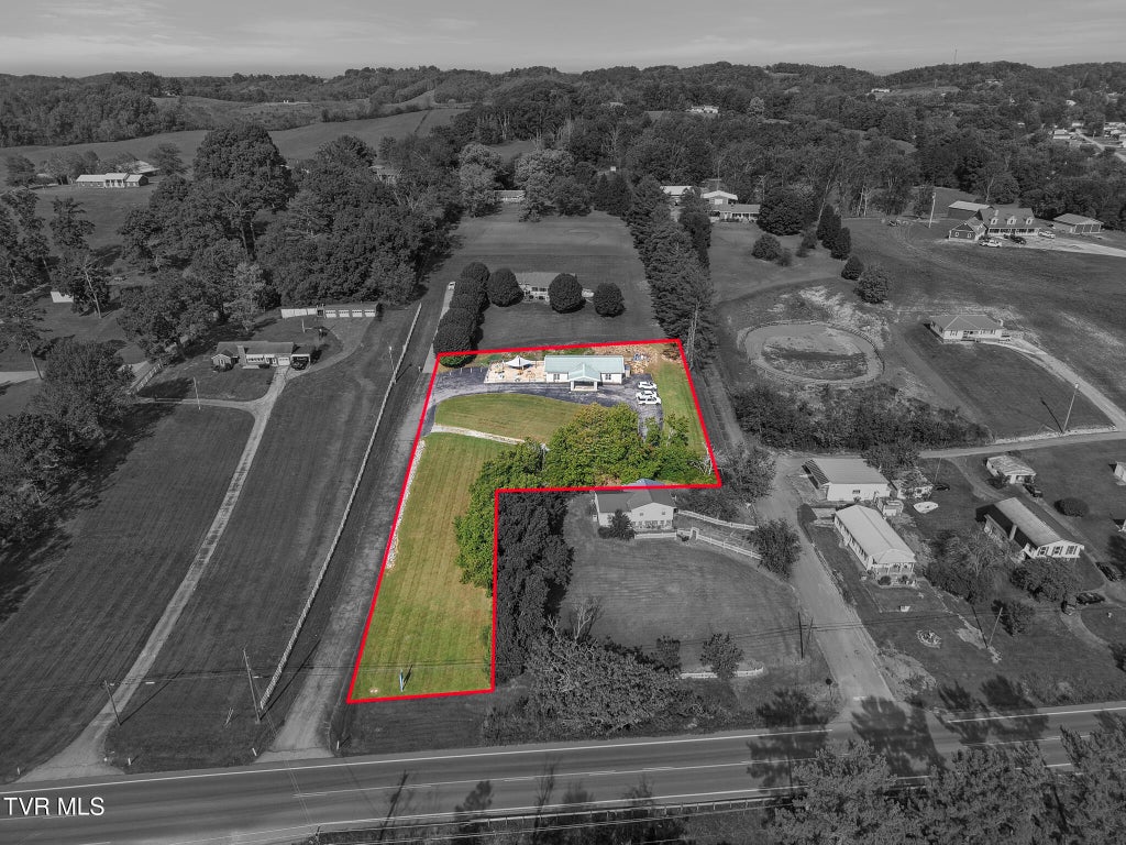 Photo of 208 Majestic Circle, Greeneville, TN 37743 (MLS # 10001248)