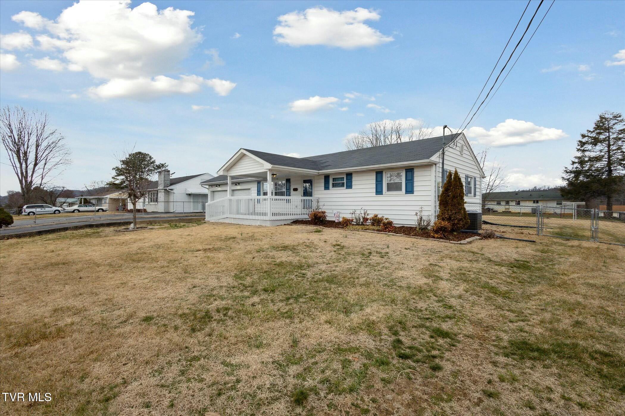 202 Hemlock Road, Bristol, Tennessee image 4