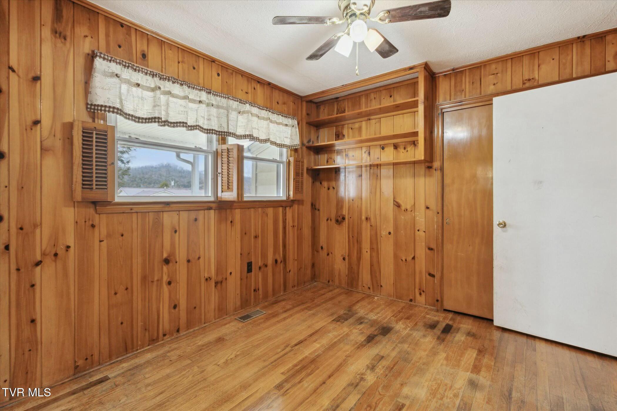 202 Hemlock Road, Bristol, Tennessee image 19