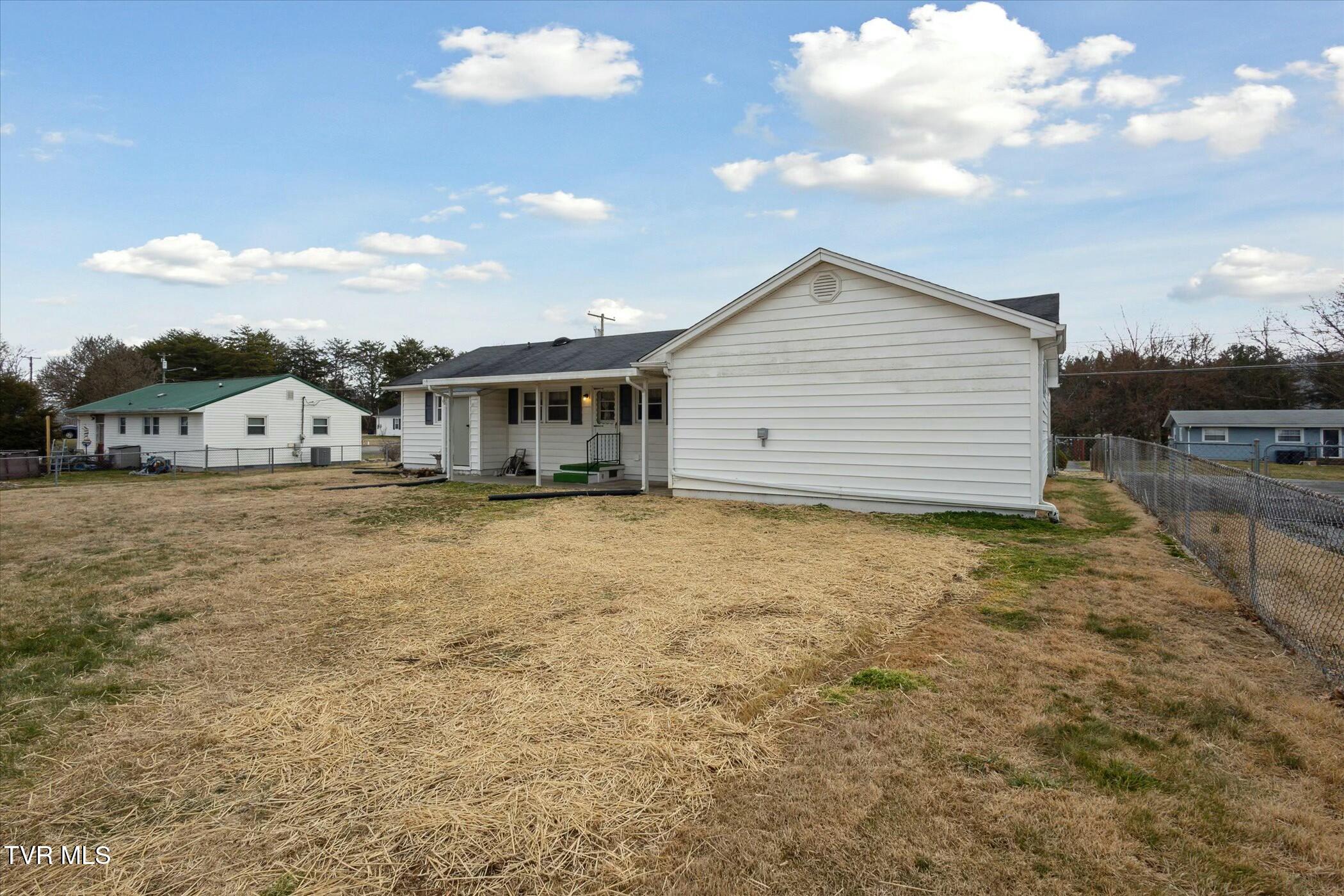 202 Hemlock Road, Bristol, Tennessee image 25