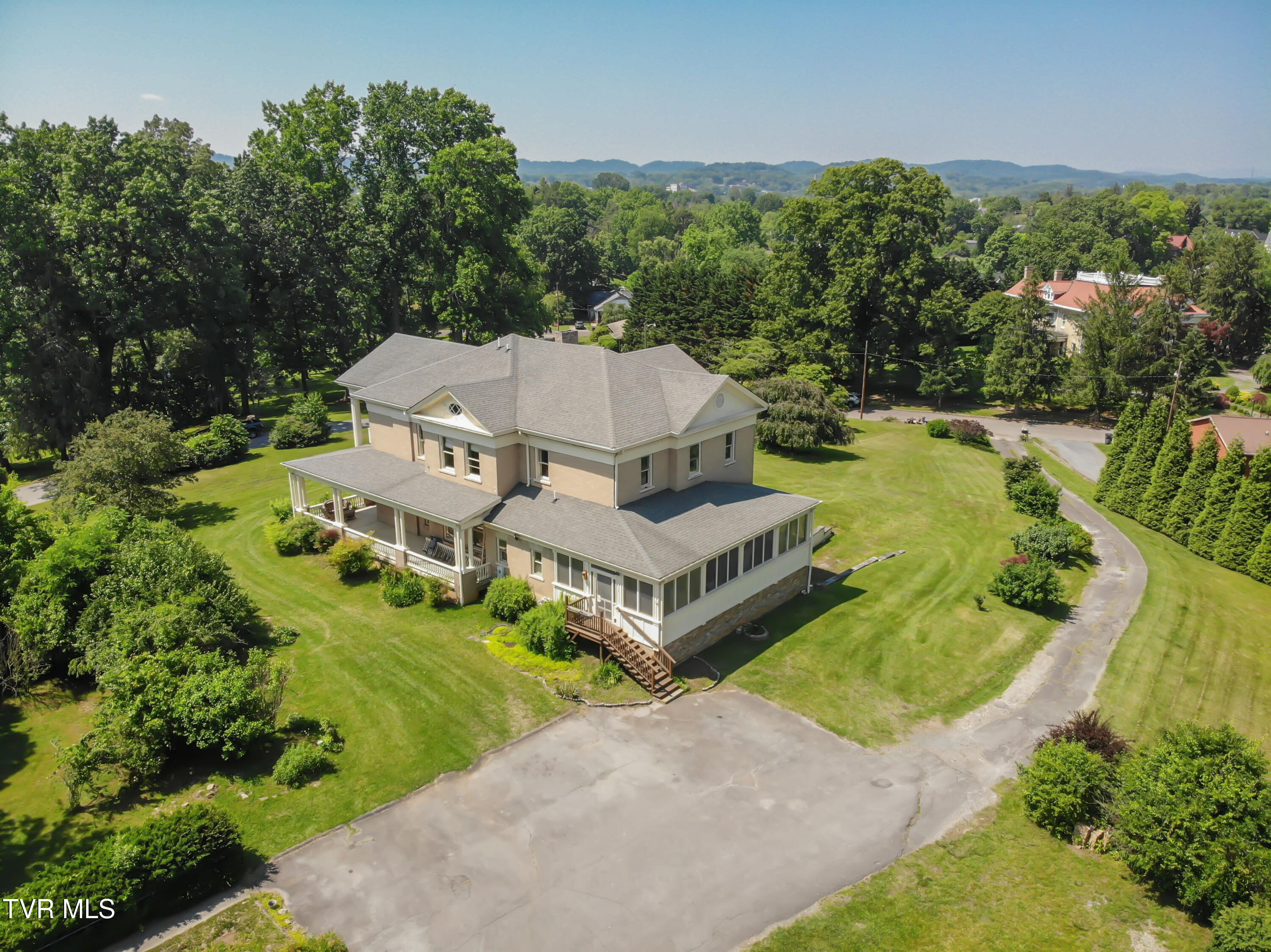 322 Spruce Street Street, Bristol, Tennessee image 13