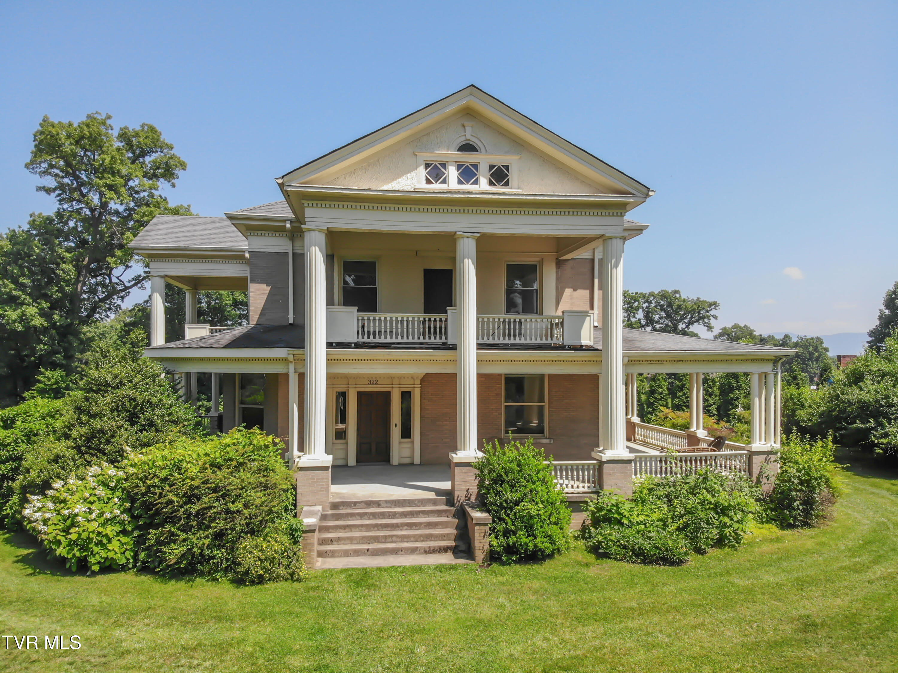 322 Spruce Street Street, Bristol, Tennessee image 2