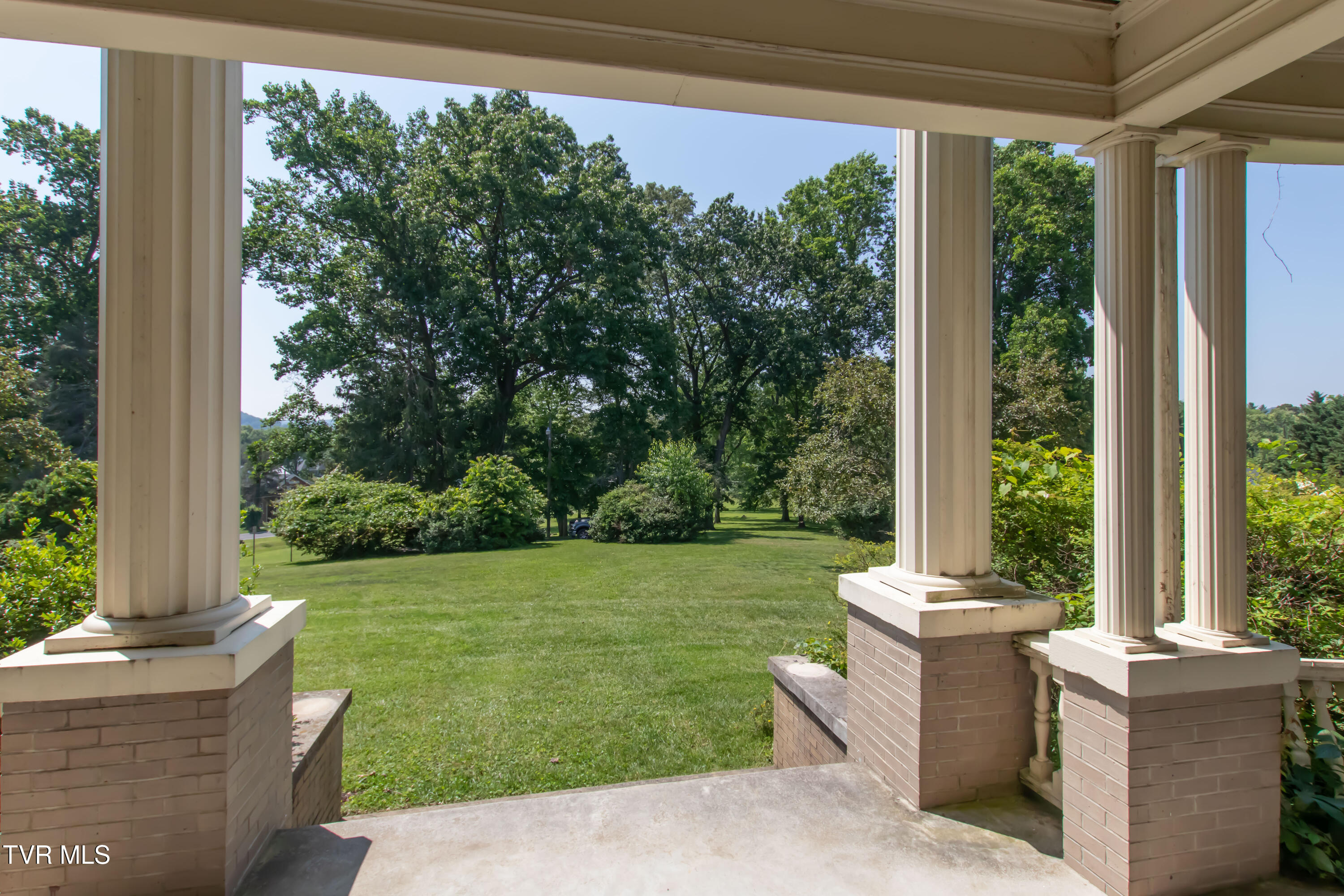 322 Spruce Street Street, Bristol, Tennessee image 28