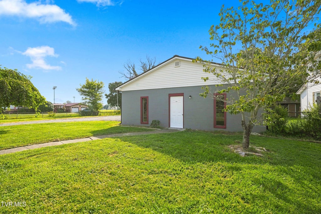 Photo of 1617 Park Street, Kingsport, TN 37660 (MLS # 10000254)