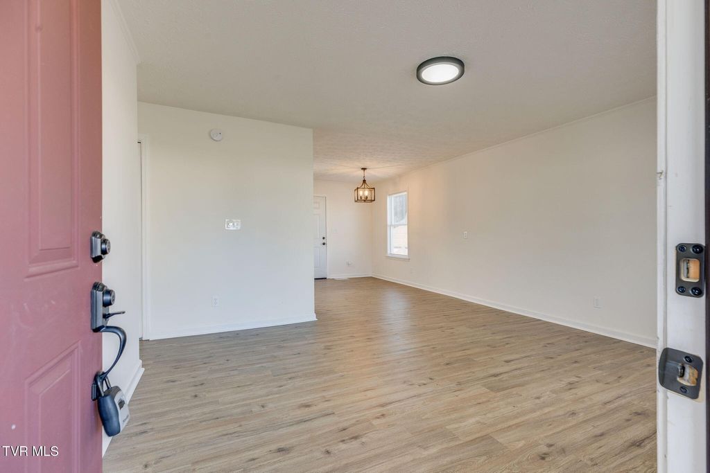 Photo of 323 Mountain Ash Drive, Dryden, VA 24243 (MLS # 9989064)