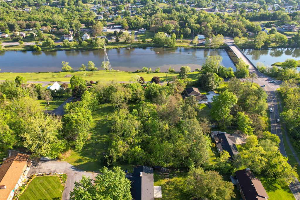 Photo of Tbd Ridgefields Road, Kingsport, TN 37660 (MLS # 9973754)