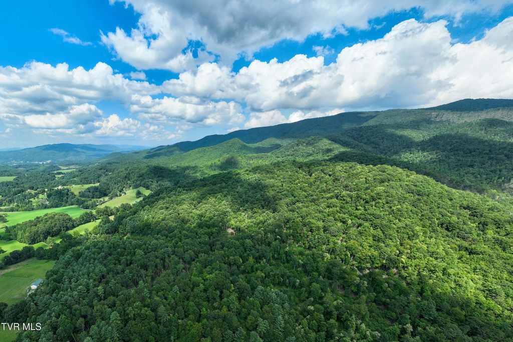 Photo of Tbd Of Crackers Neck Road, Mountain City, TN 37683 (MLS # 9983702)