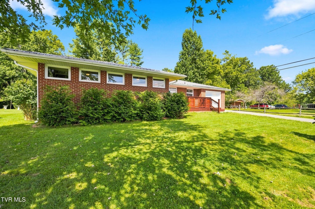 Photo of 3333 Summit Drive, Saint Paul, VA 24283 (MLS # 10000046)