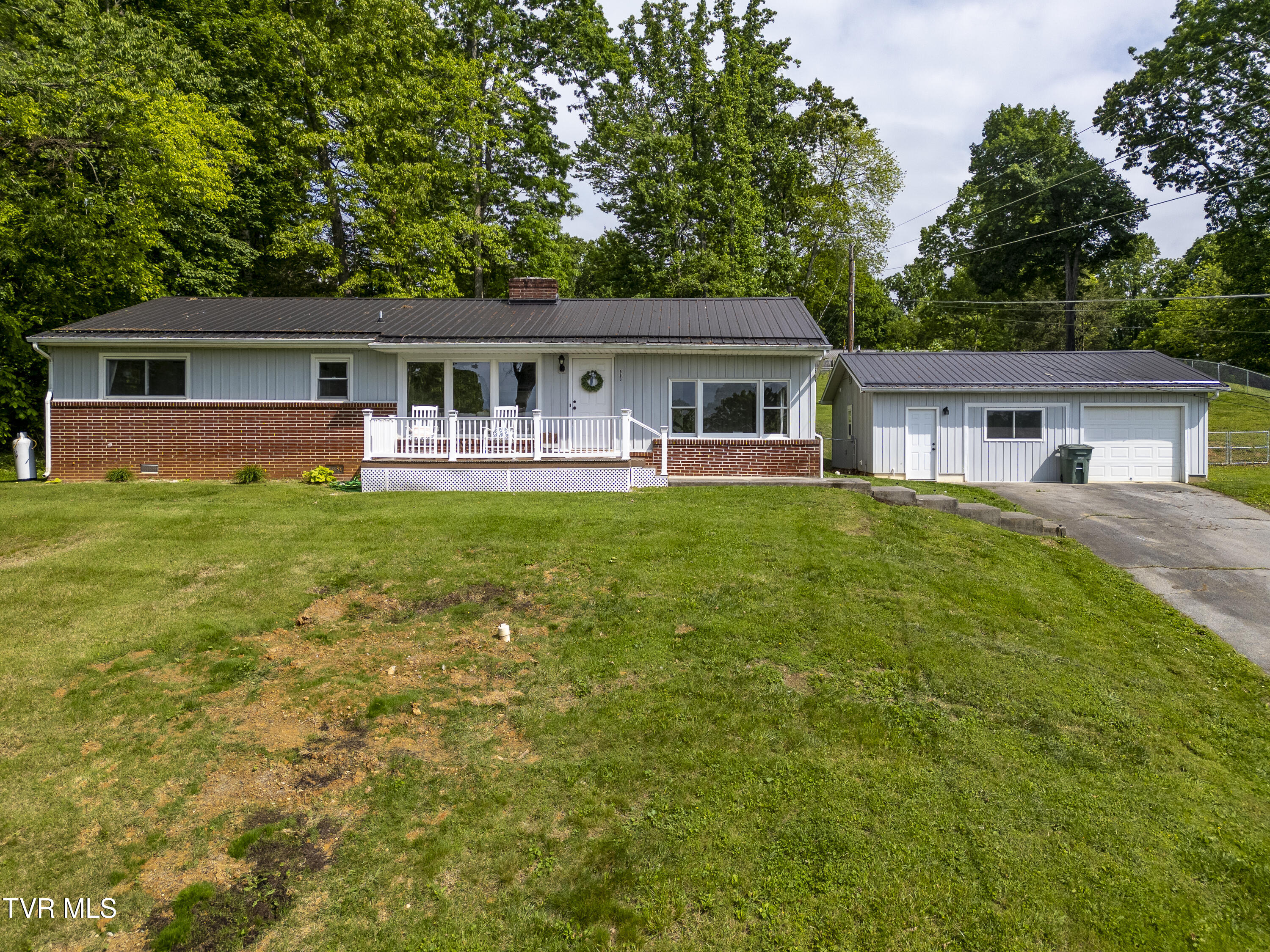 963 Woodlawn Terrace, Abingdon, Virginia image 2