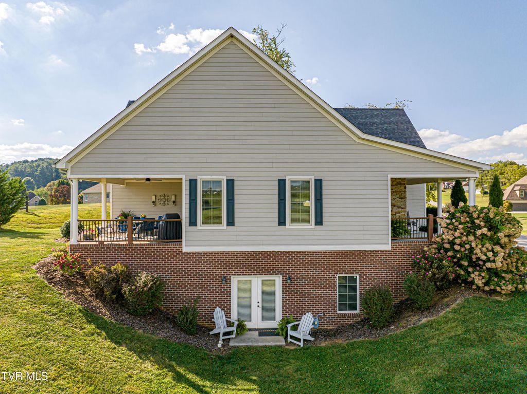 Photo of 15590 Piper Spring Avenue, Abingdon, VA 24210 (MLS # 9991185)