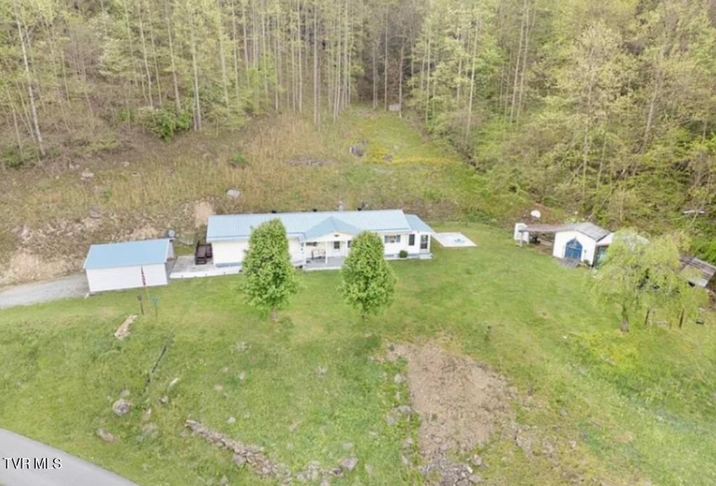 Photo of 1460 Gum Branch Road, Oakwood, VA 24631 (MLS # 9991353)