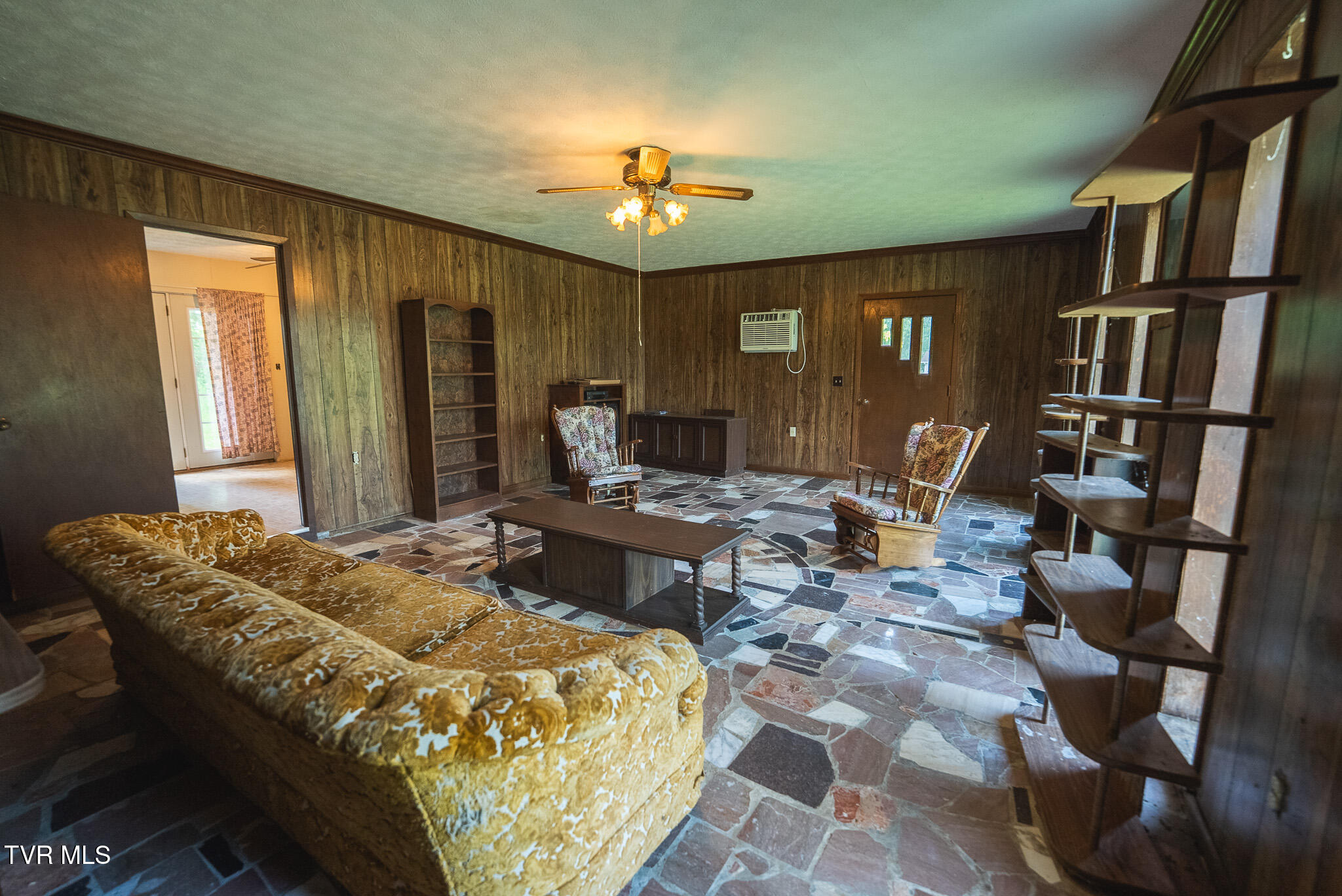 331 Luther Villa Road, Sneedville, Tennessee image 16