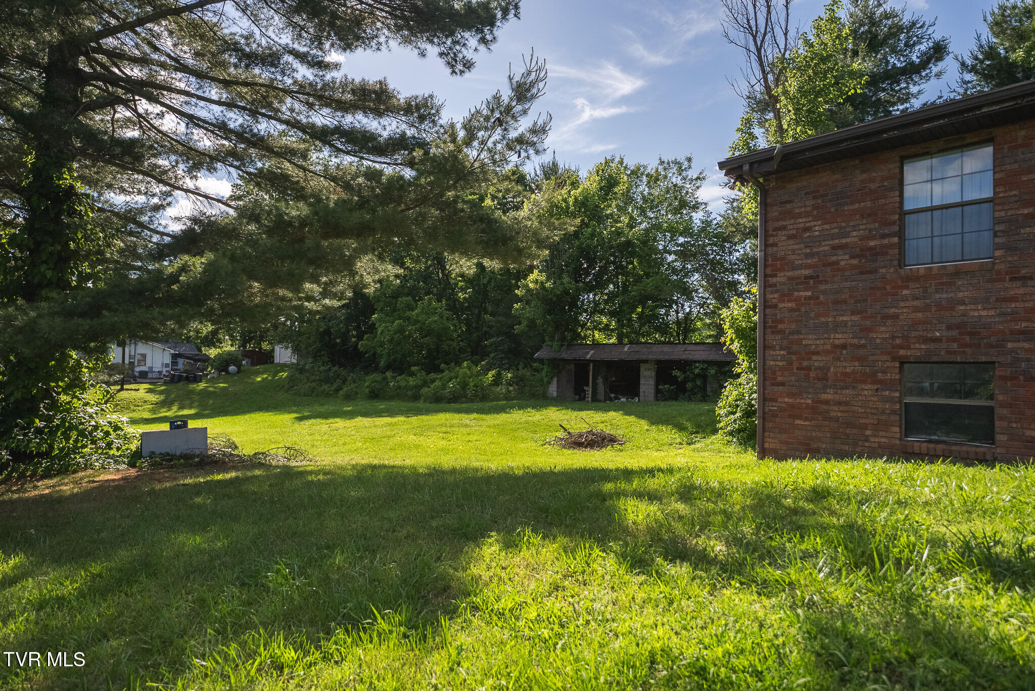 331 Luther Villa Road, Sneedville, Tennessee image 32