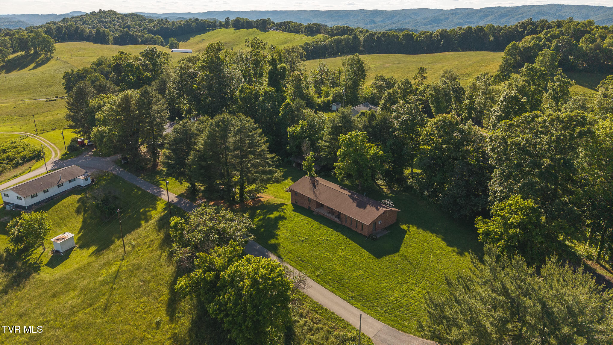 331 Luther Villa Road, Sneedville, Tennessee image 36
