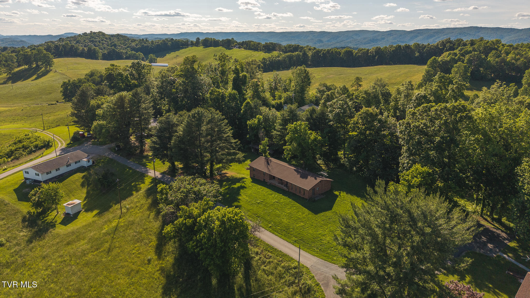 331 Luther Villa Road, Sneedville, Tennessee image 37