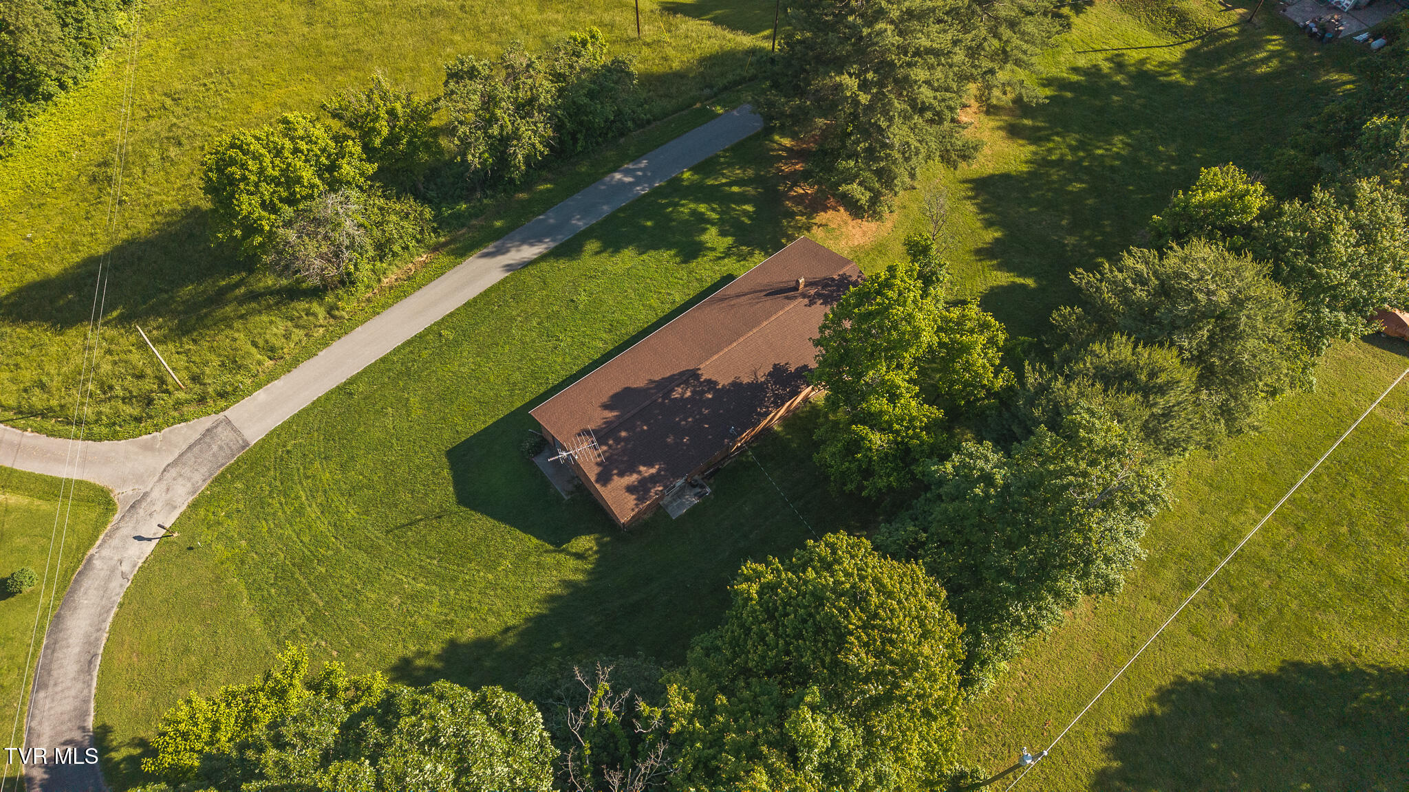 331 Luther Villa Road, Sneedville, Tennessee image 39