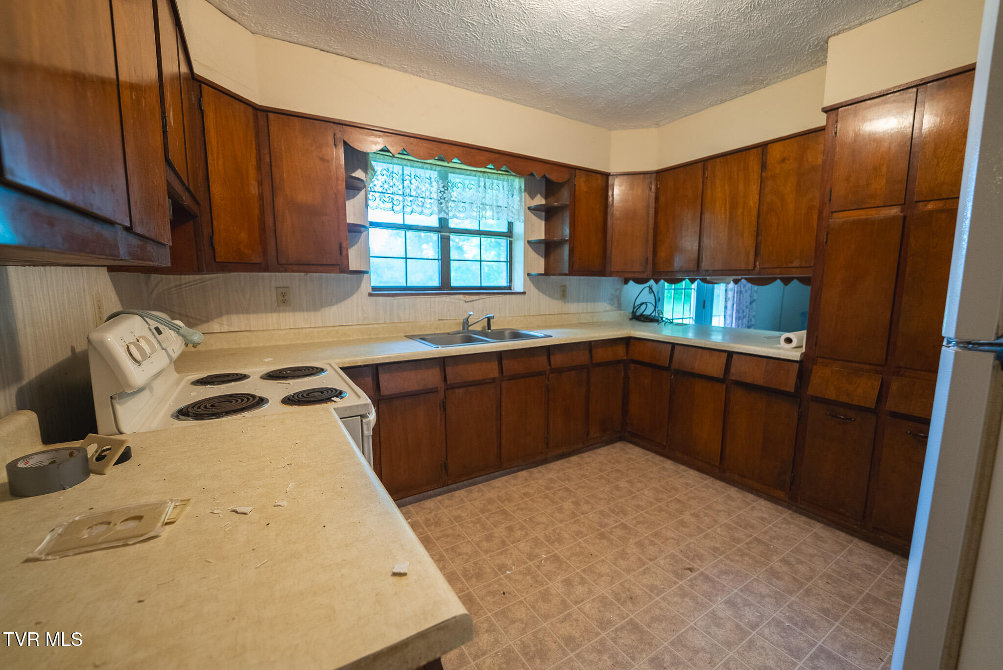 331 Luther Villa Road, Sneedville, Tennessee image 8