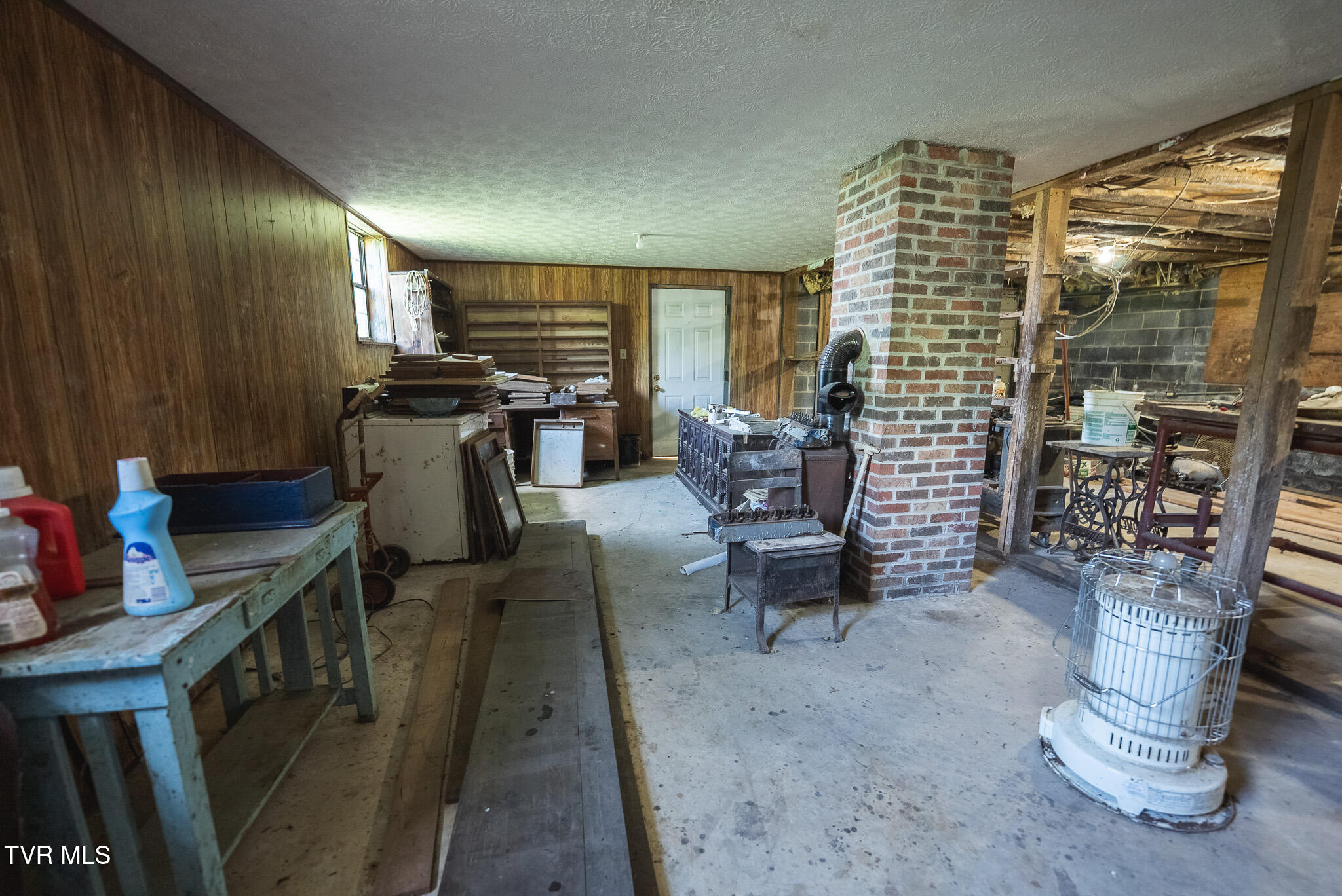 331 Luther Villa Road, Sneedville, Tennessee image 42