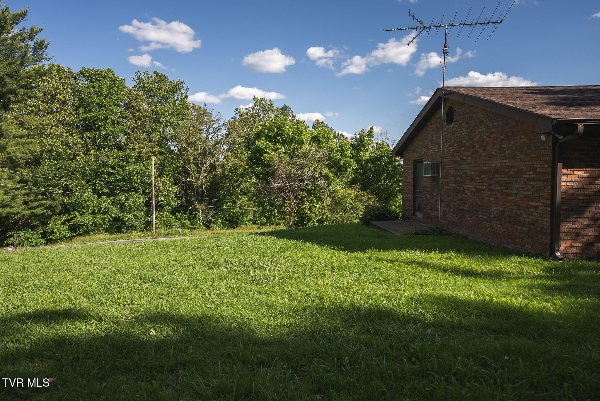 331 Luther Villa Road, Sneedville, Tennessee image 48