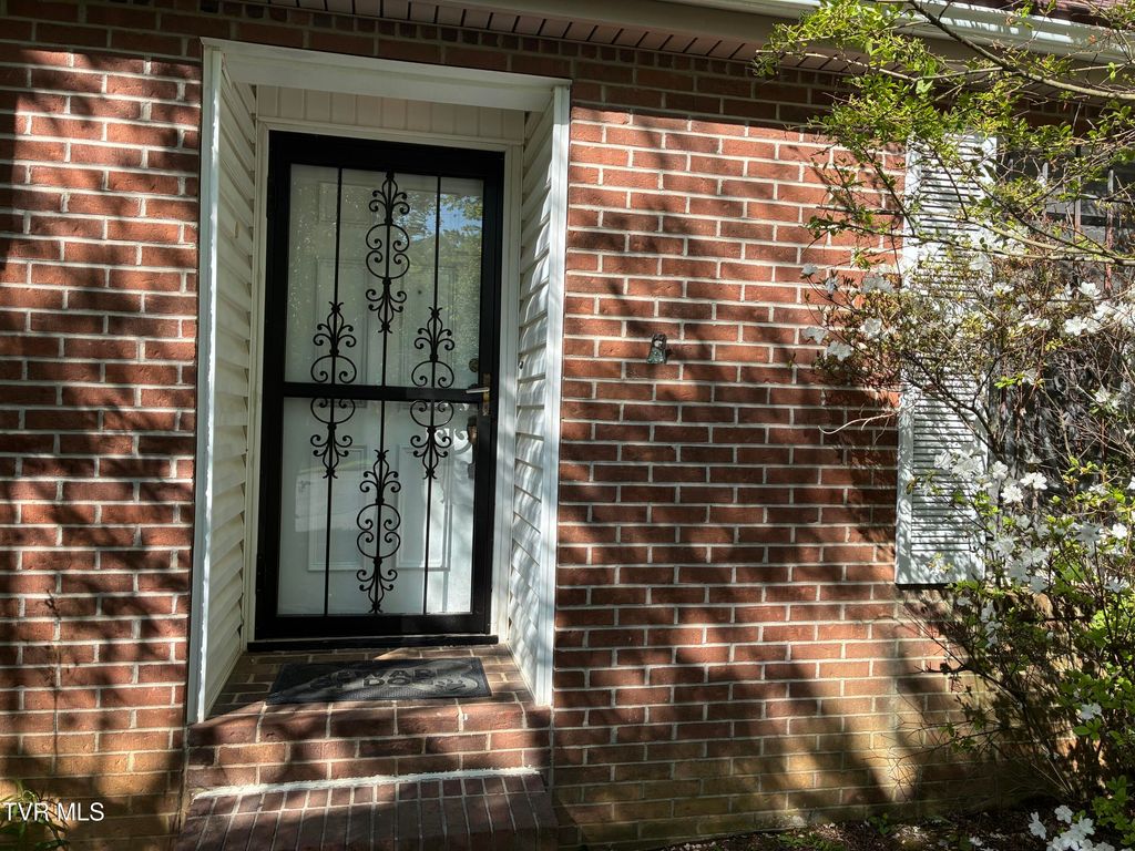Photo of 1833 Presswood Road #-, Johnson City, TN 37604 (MLS # 9994528)