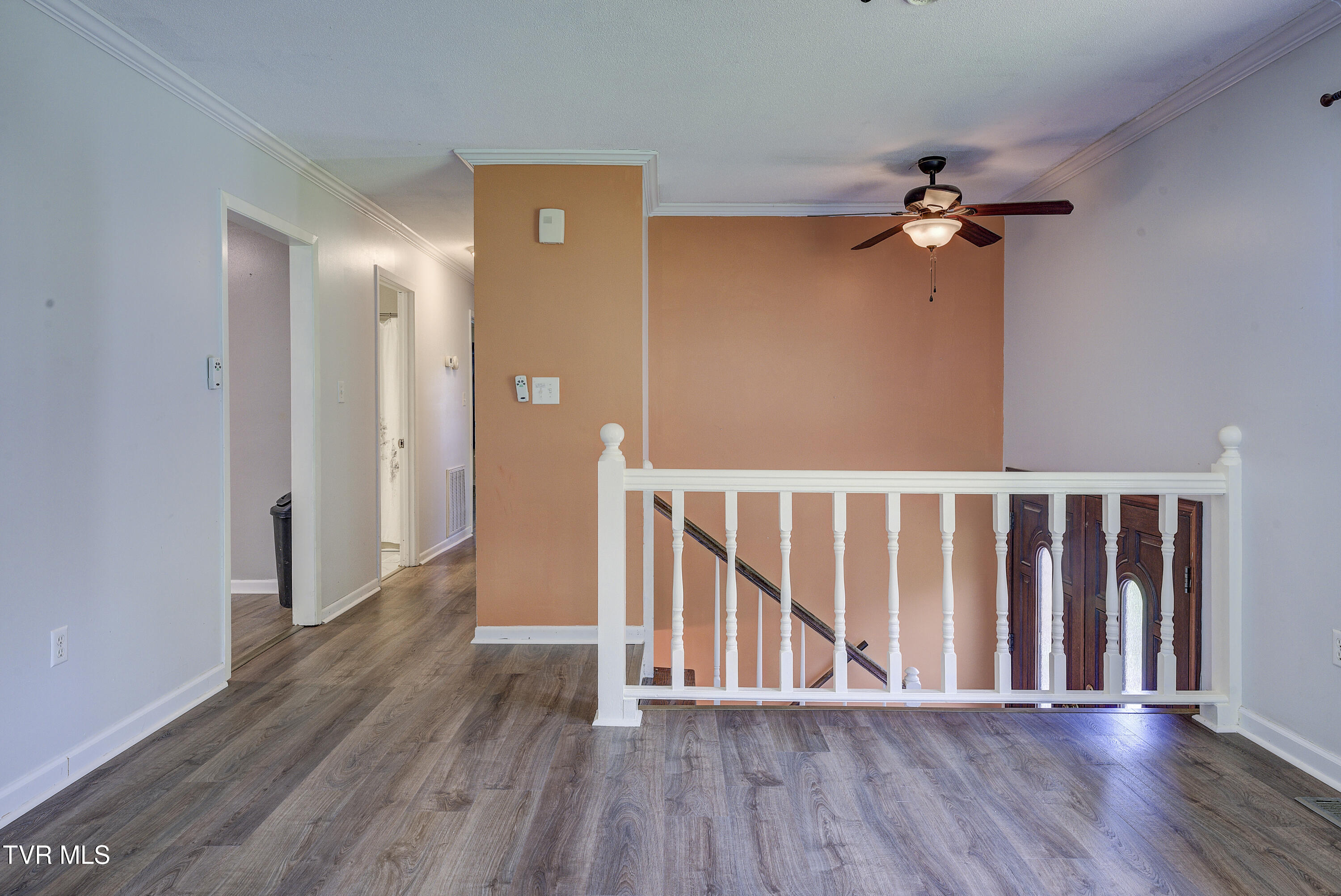 266 Pine Laurel Circle, Bluff City, Tennessee image 4
