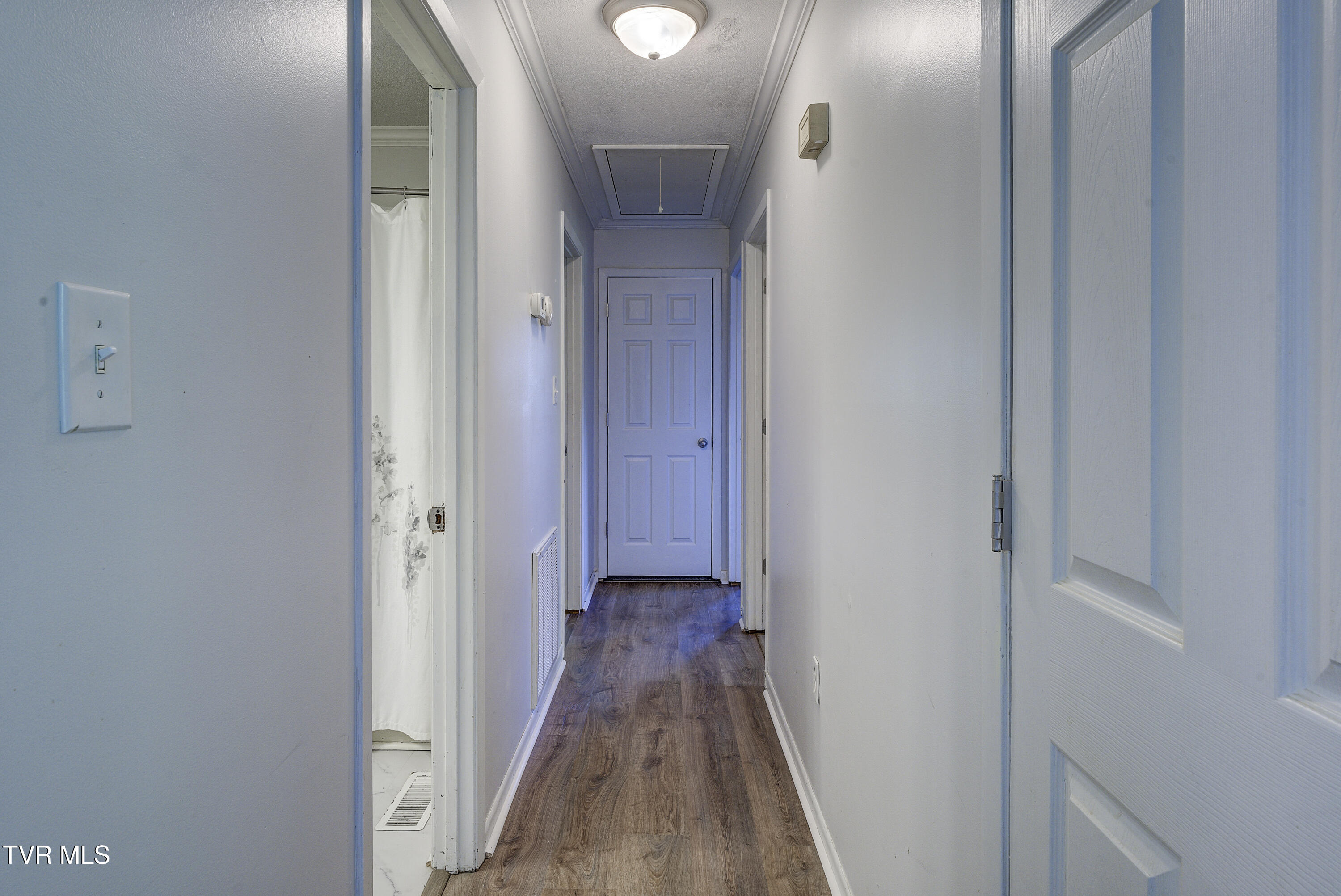 266 Pine Laurel Circle, Bluff City, Tennessee image 13