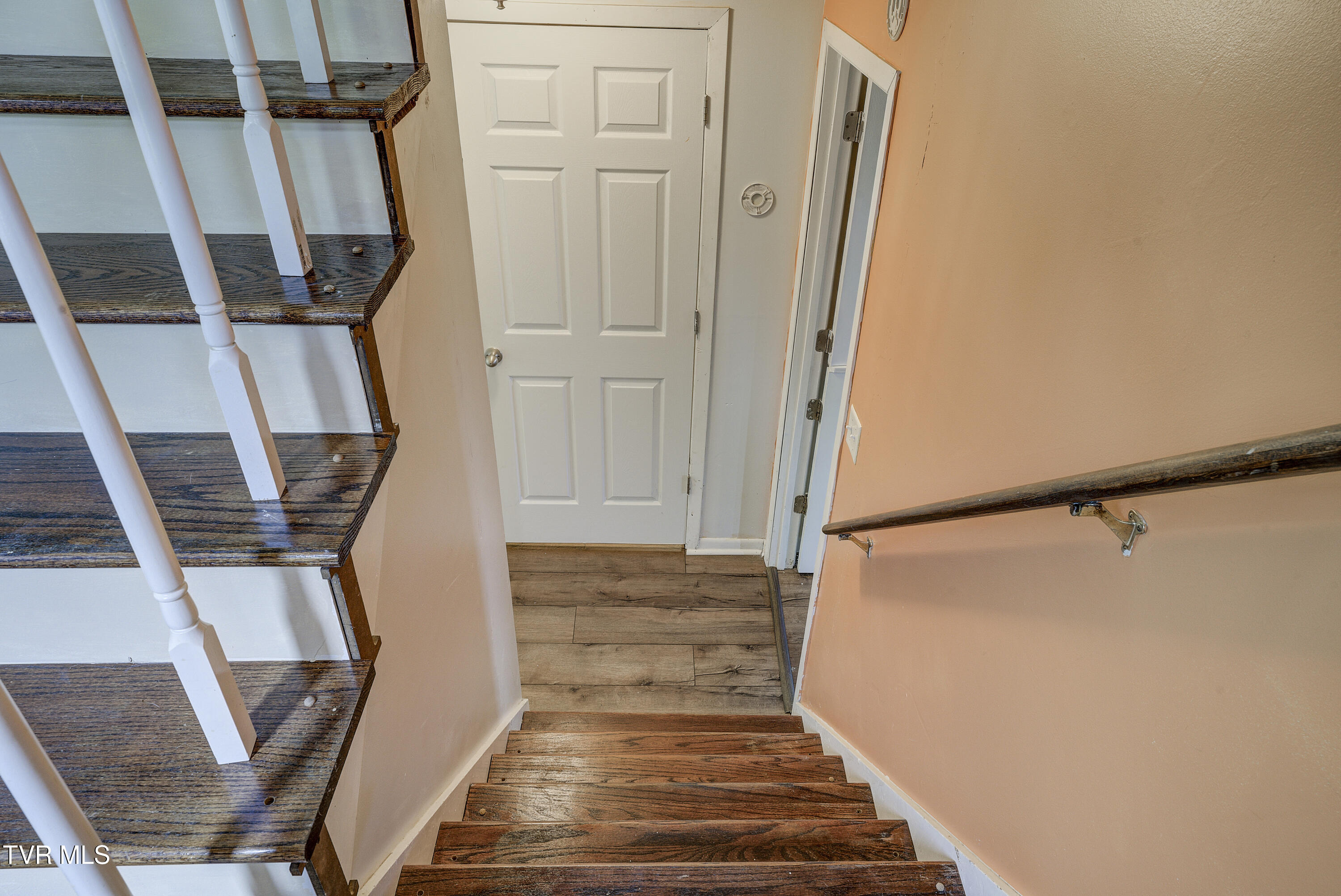 266 Pine Laurel Circle, Bluff City, Tennessee image 28