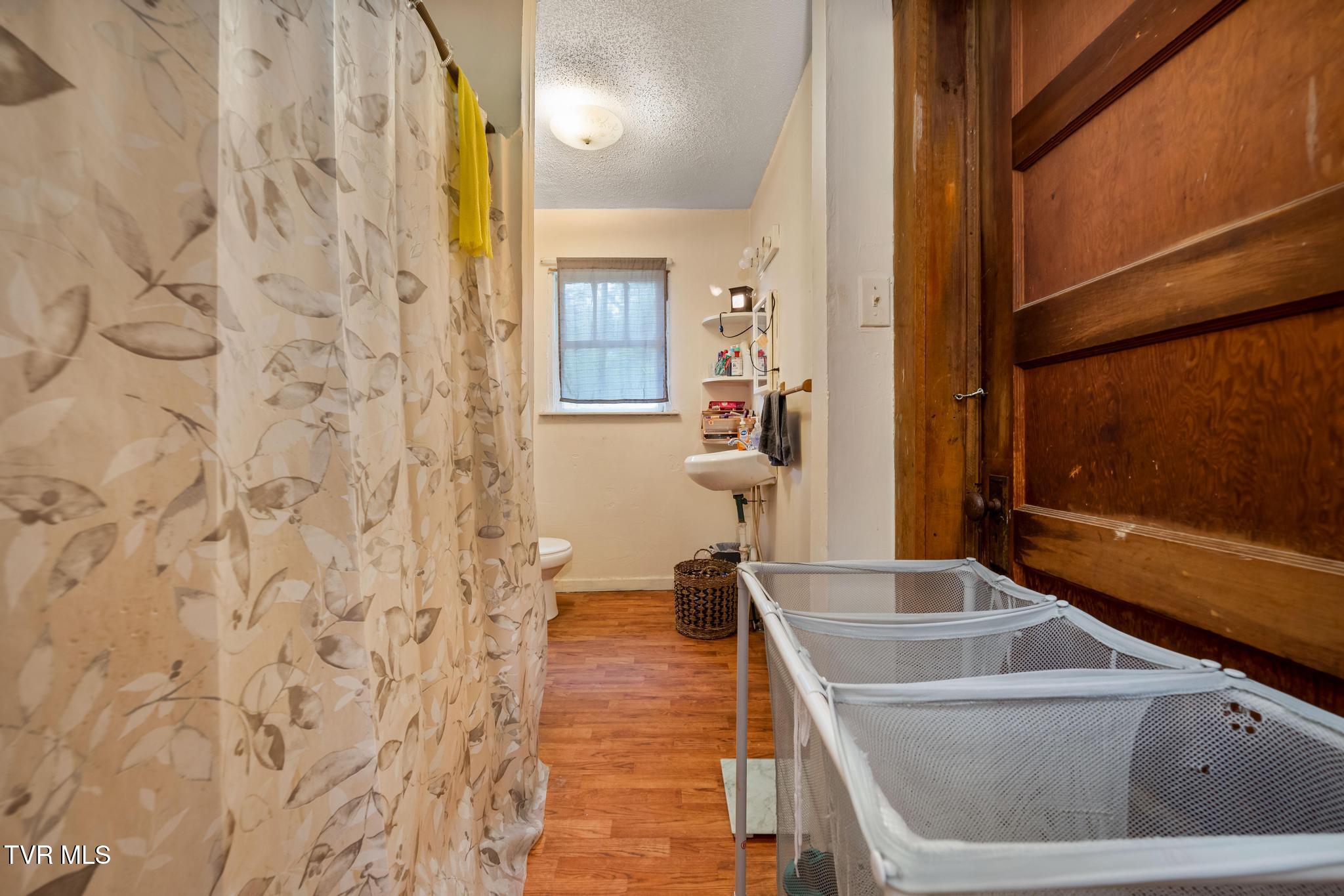 2305 Lumpkin Branch Road, Mountain City, Tennessee image 34