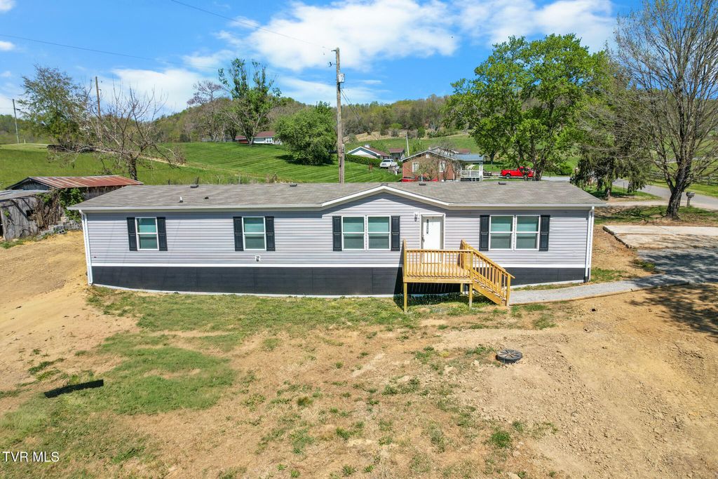 Photo of 22002 Neal Rd Rd, Abingdon, VA 24211 (MLS # 9994058)