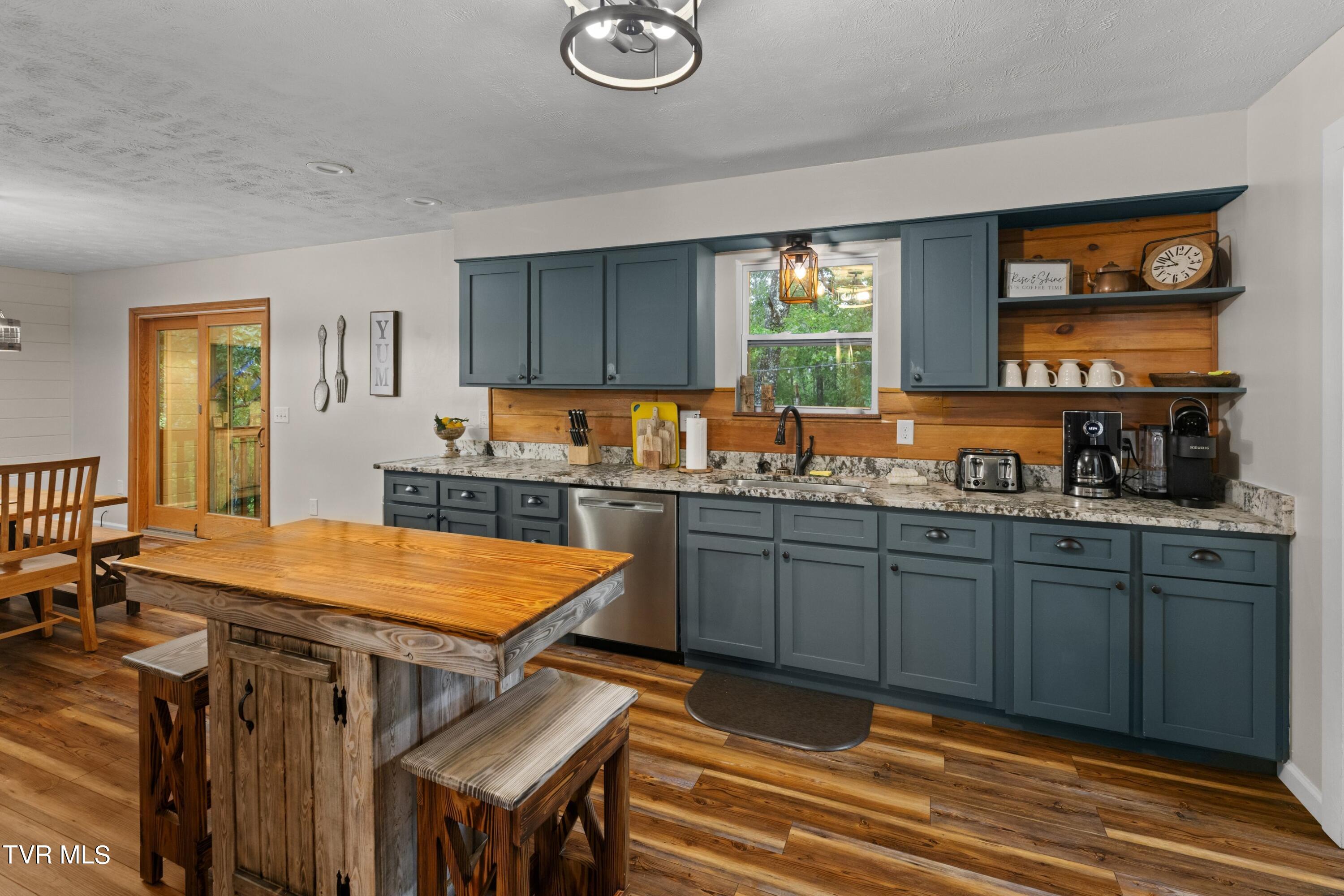 4357 Boogertown Road, Sevierville, Tennessee image 9