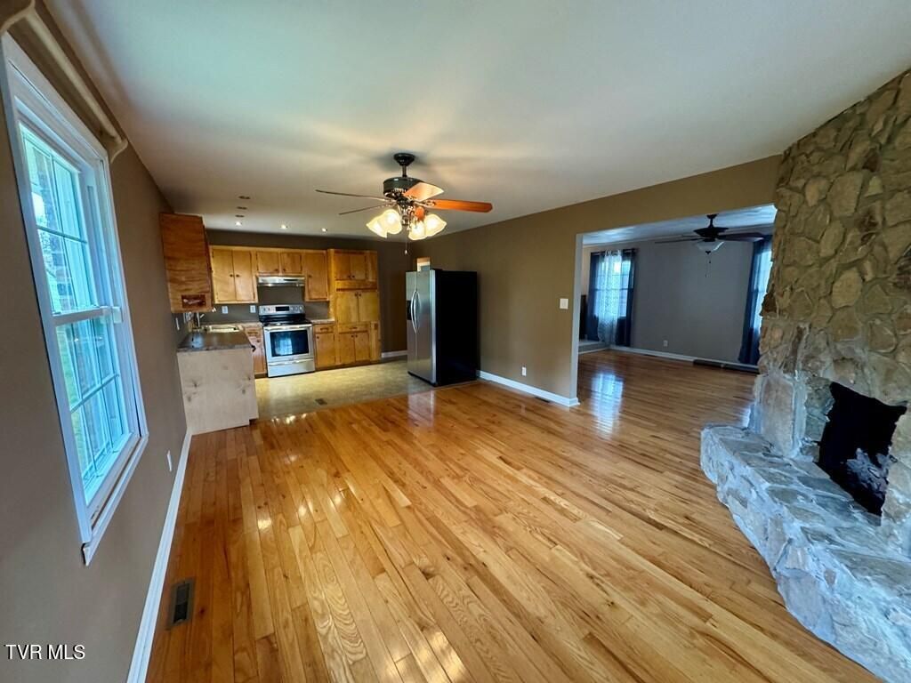 Photo of 817 Midnight Drive, Chilhowie, VA 24319 (MLS # 9988923)