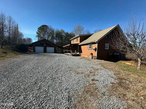 Homes For Sale - 3693 Sane Road<br/> Parrottsville, TN 37843