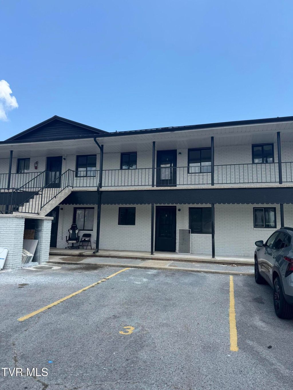 Photo of 111 Roseview Drive, Johnson City, TN 37615 (MLS # 9984635)